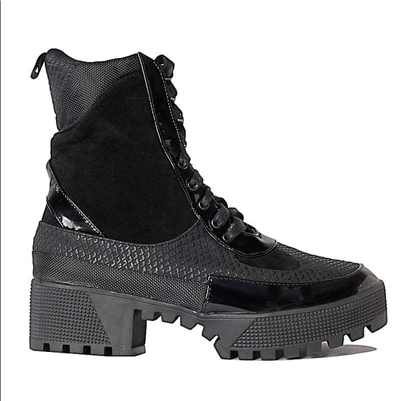Final Restock Black detailed combat boots - Picture 7 of 8